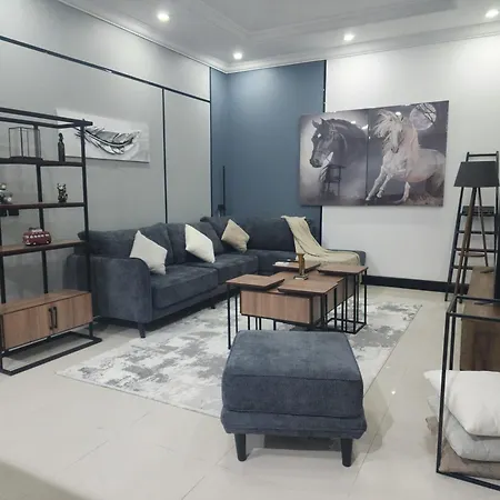 Elegant Luxury Apartment In Jeddah Near Airport-2